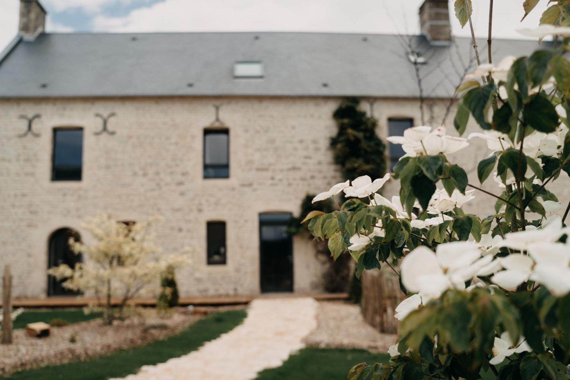 Le Clos D'Omaha Englesqueville-la-Percee Bagian luar foto