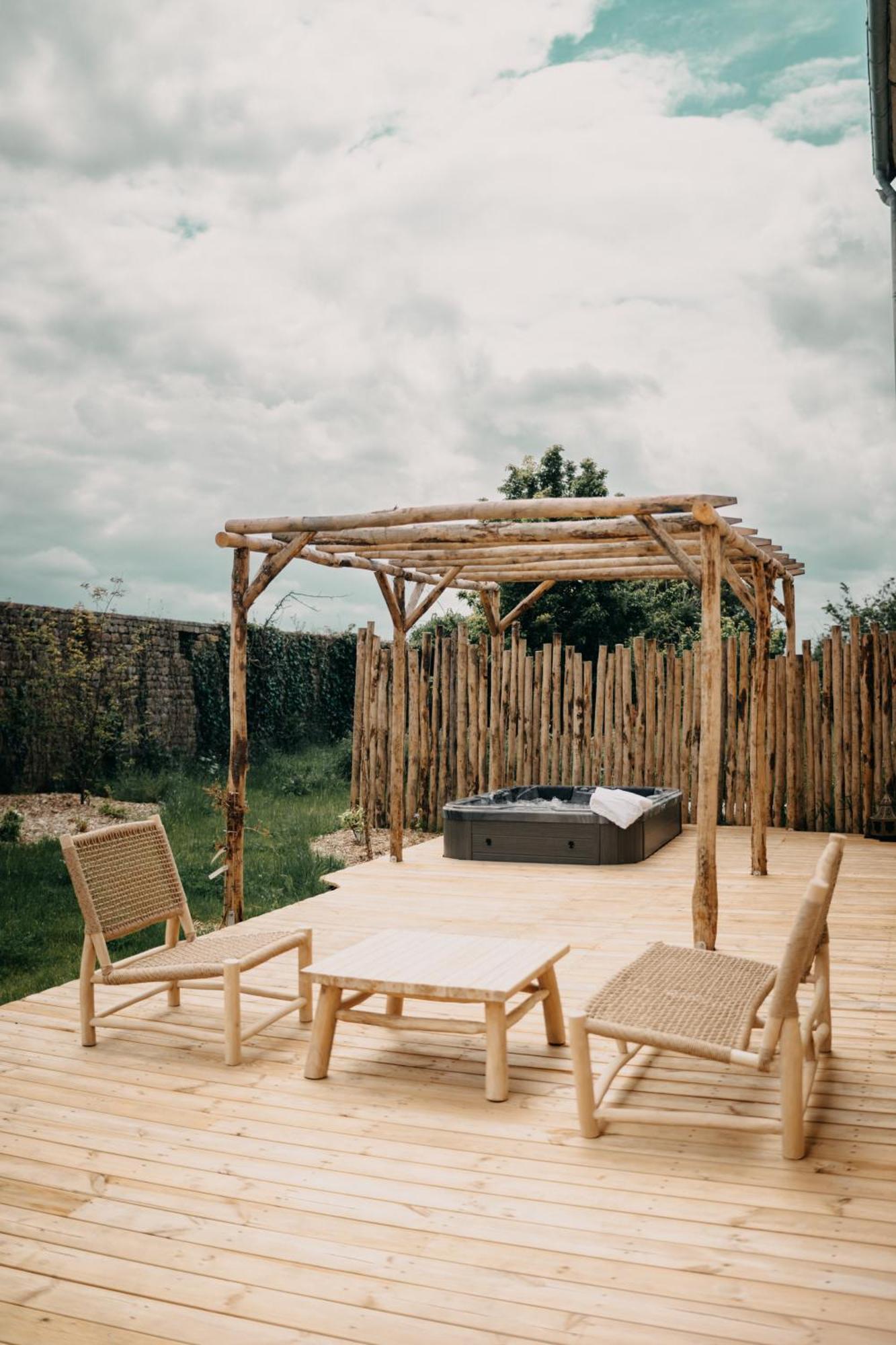 Le Clos D'Omaha Englesqueville-la-Percee Bagian luar foto